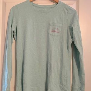 Vineyard Vines top